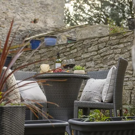 The Hideaway Holiday home